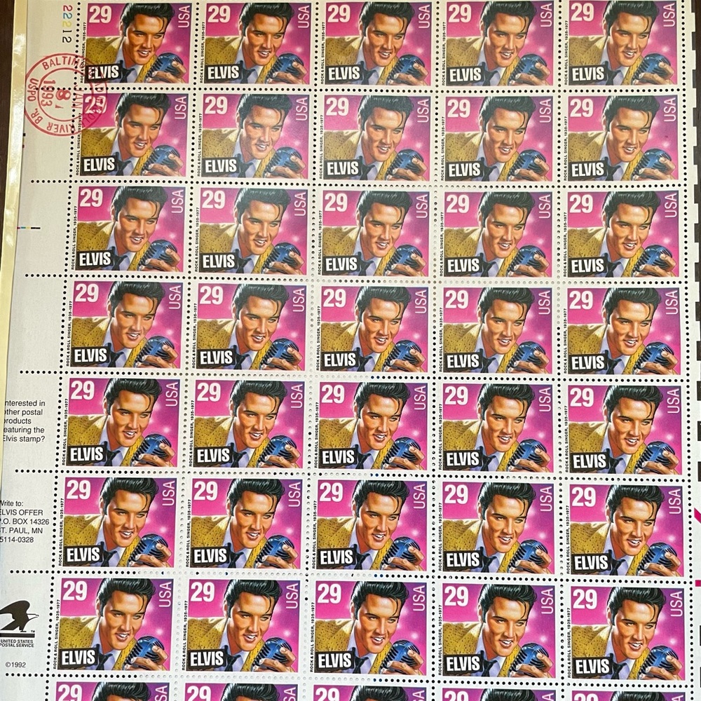 COPY - 🔥2️⃣TIMES⭐️HOST PICK 🎁🎊⭐️Book of Elvis Stamps🎇💥🎈🎈🎁⭐️